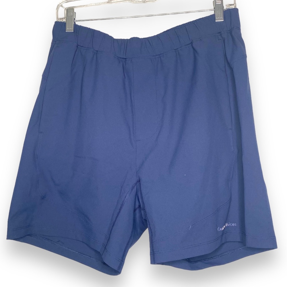 Outdoor Voices Men’s Blue Lined Shorts Size Medium